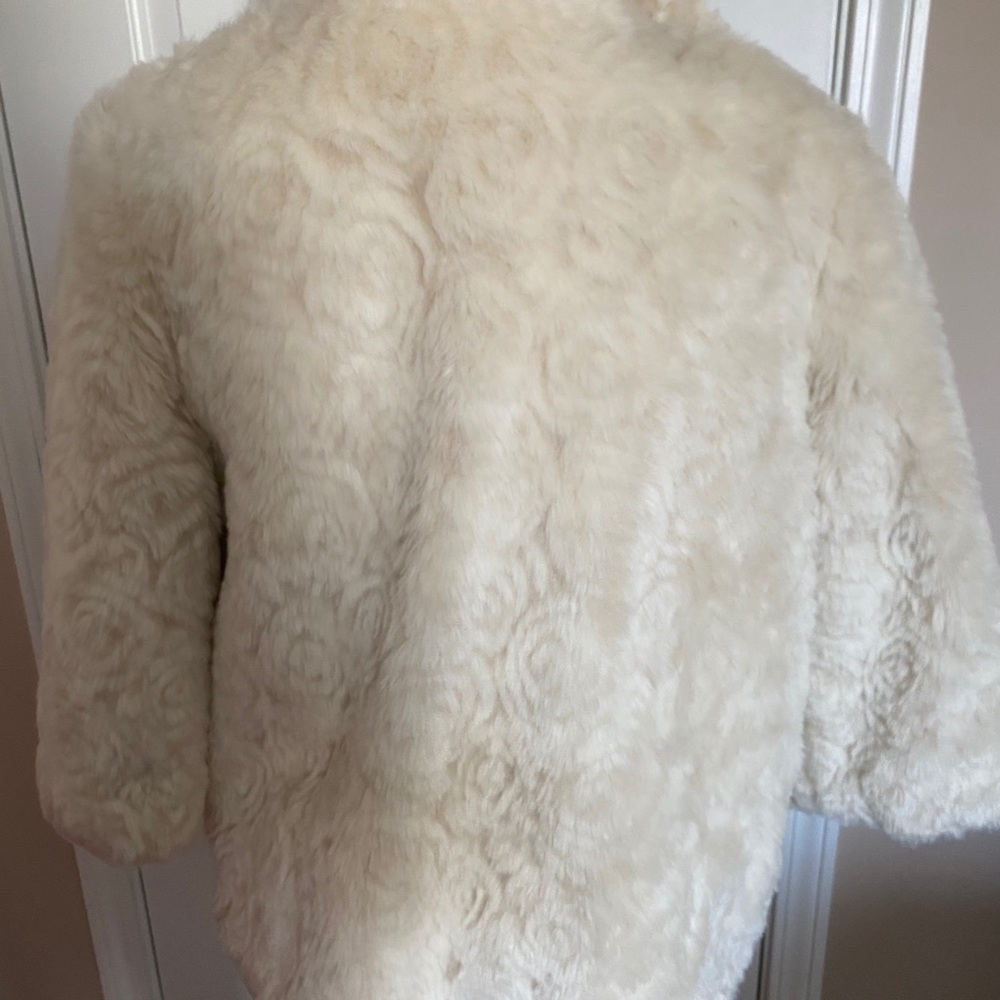 Coat - Picture 2 of 3